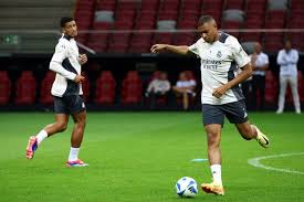 他们不仅在 他们不仅在